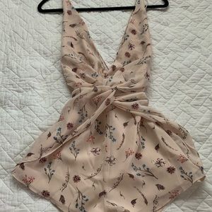superdown floral backless romper